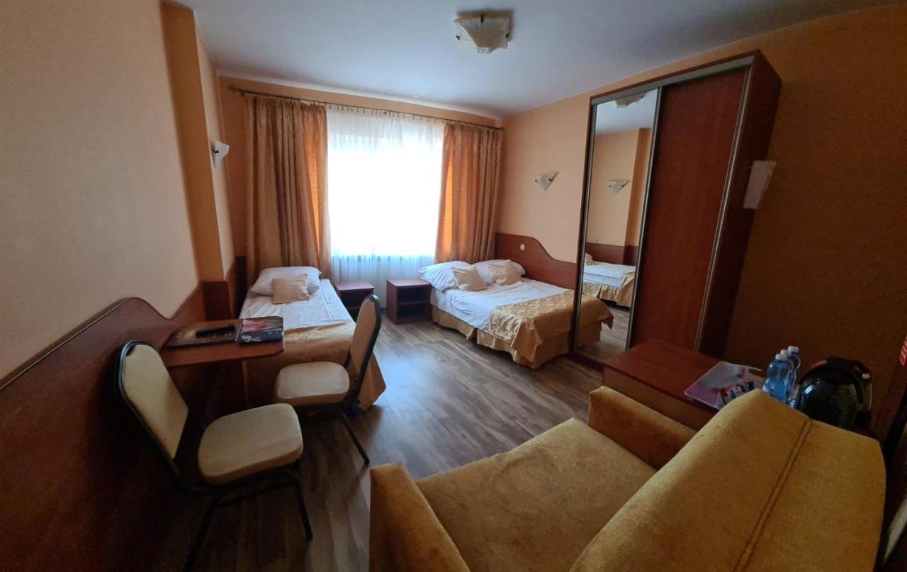 Willa Dorotka Busko-Zdrój Exterior foto